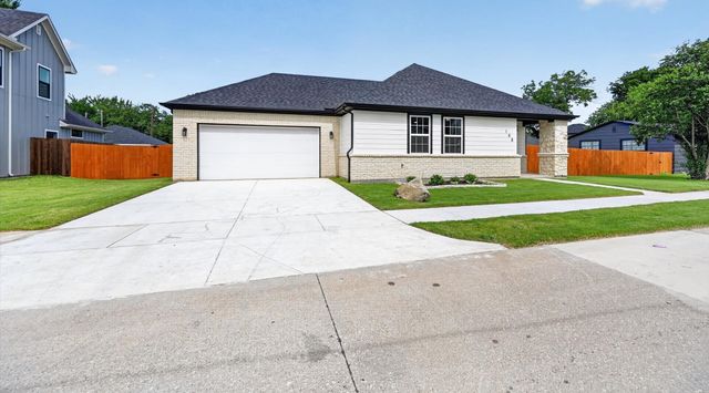 108 Griffin Street, Waxahachie, TX 75165