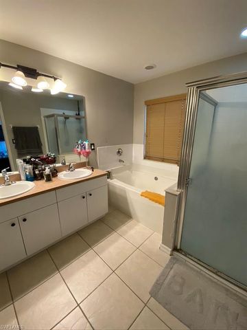 3704 NE 12th AVE, Cape Coral, FL 33909