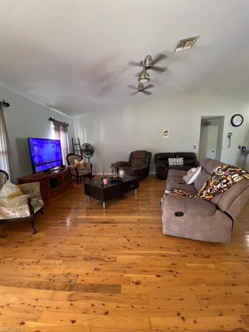 3704 NE 12th AVE, Cape Coral, FL 33909