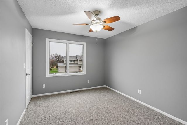 8114 Northview Drive, Urbandale, IA 50322