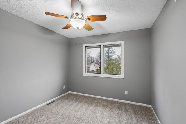 8114 Northview Drive, Urbandale, IA 50322