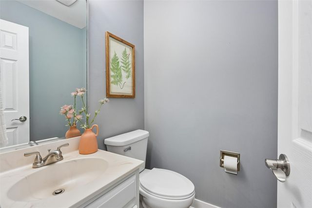 8114 Northview Drive, Urbandale, IA 50322