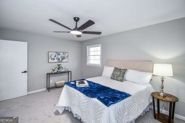 35 N Robinson Drive, Carrollton, GA 30117