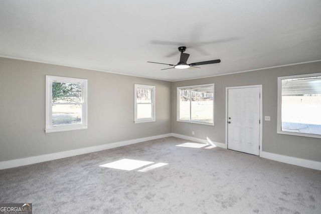 35 N Robinson Drive, Carrollton, GA 30117