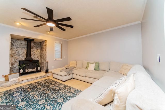 117 Crestwood Court, Centerville, GA 31028