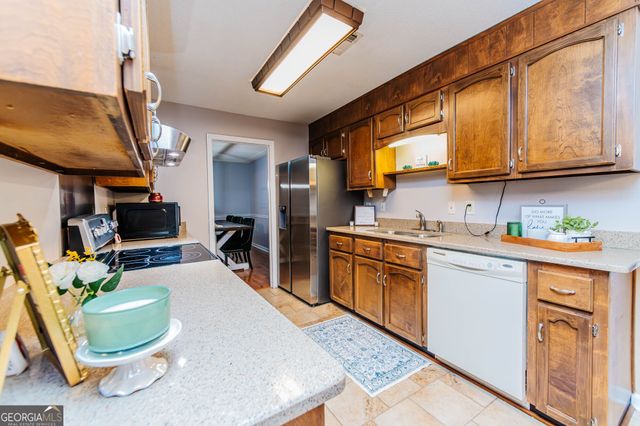 117 Crestwood Court, Centerville, GA 31028