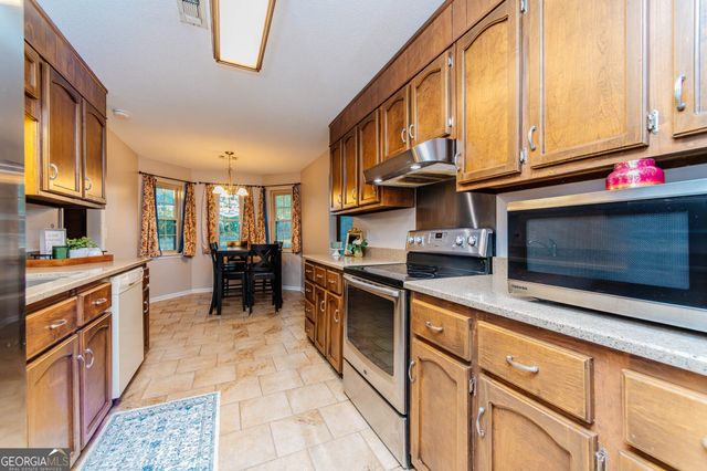 117 Crestwood Court, Centerville, GA 31028