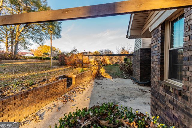 117 Crestwood Court, Centerville, GA 31028