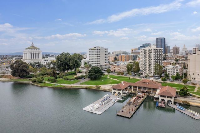 1425 Lakeside DR 201, Oakland, CA 94612