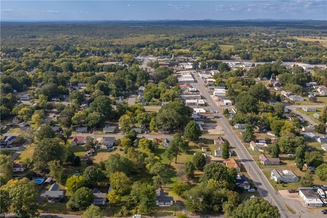 1441 Delaware Avenue, Eden, NC 27288