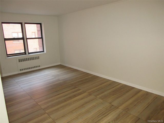 485 East Lincoln Avenue 212, Mount Vernon, NY 10550