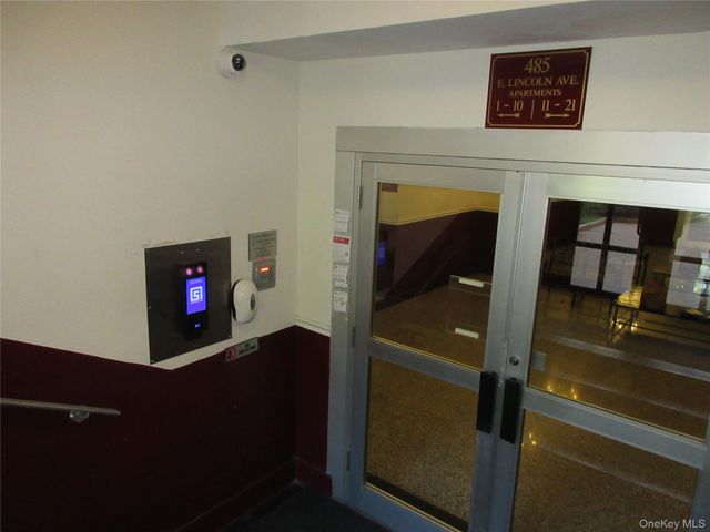 485 East Lincoln Avenue 212, Mount Vernon, NY 10550