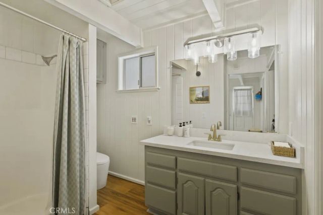 572 Douglas Street, Big Bear Lake, CA 92315