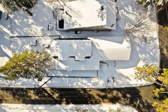 572 Douglas Street, Big Bear Lake, CA 92315