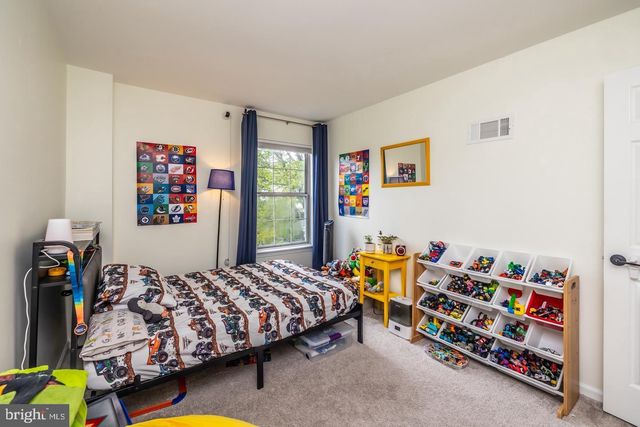 786 BRADFORD TER, West Chester, PA 19382