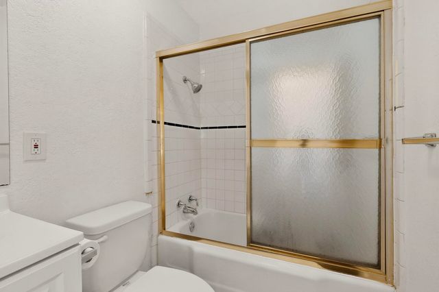 4111 Kirby Street, Rowlett, TX 75088