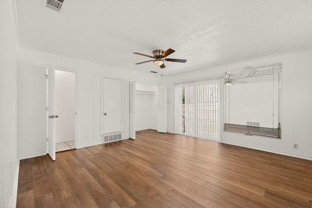 4111 Kirby Street, Rowlett, TX 75088