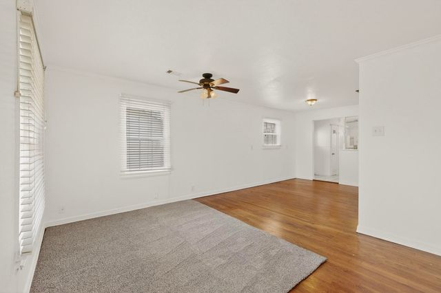 4111 Kirby Street, Rowlett, TX 75088