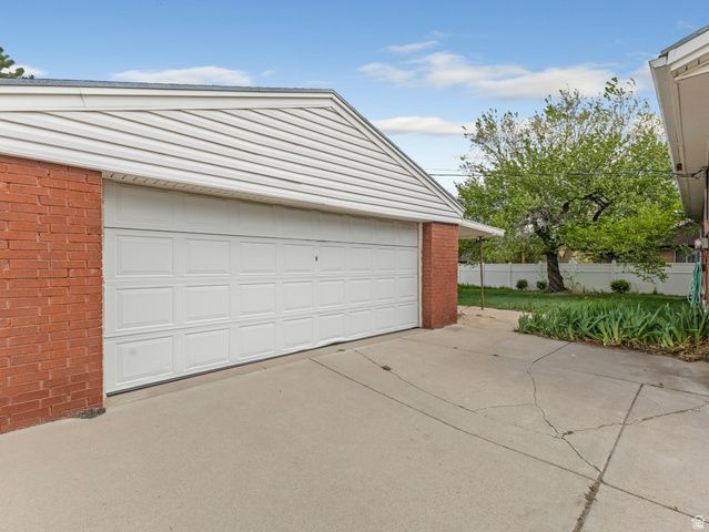 1536 W 4890 ST, Taylorsville, UT 84123