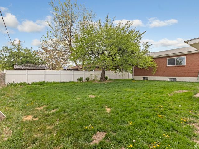 1536 W 4890 ST, Taylorsville, UT 84123