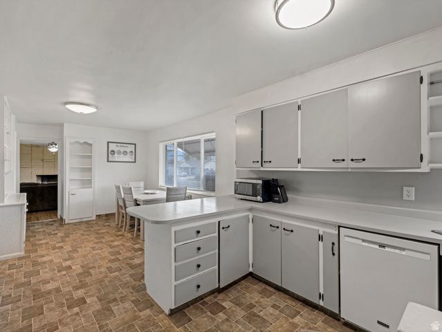 1536 W 4890 ST, Taylorsville, UT 84123