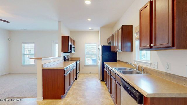 847 Isle Of Palms Way, Wilmington, NC 28412