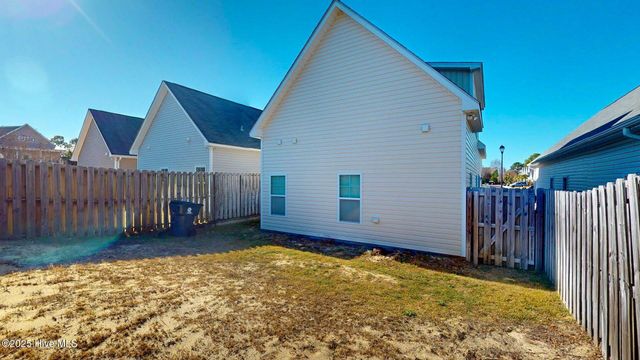 847 Isle Of Palms Way, Wilmington, NC 28412
