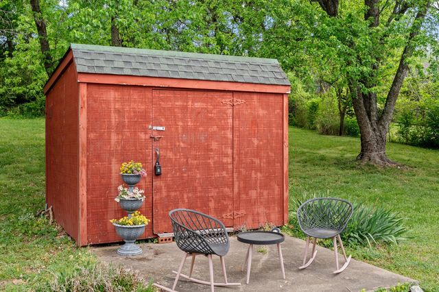 4813 Big Horn Dr, Old Hickory, TN 37138