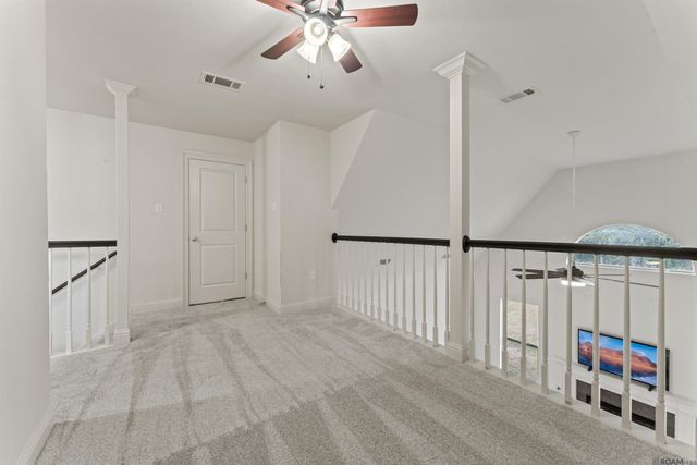 3306 Grassy Lake Dr, Baton Rouge, LA 70816