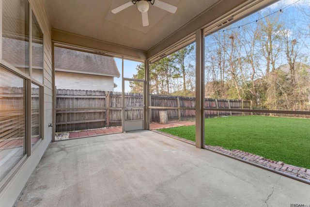 3306 Grassy Lake Dr, Baton Rouge, LA 70816