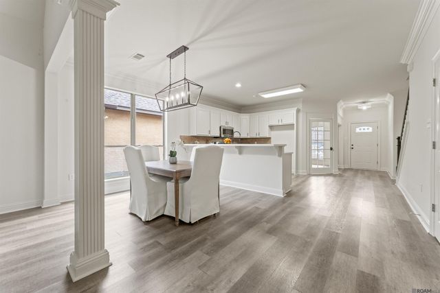 3306 Grassy Lake Dr, Baton Rouge, LA 70816