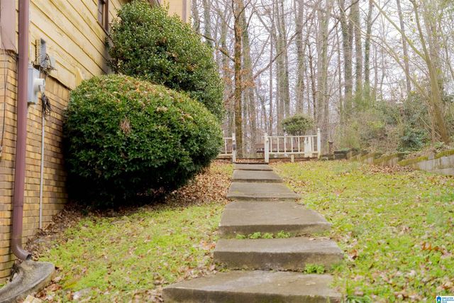 709 21ST AVENUE NW, Center Point, AL 35215