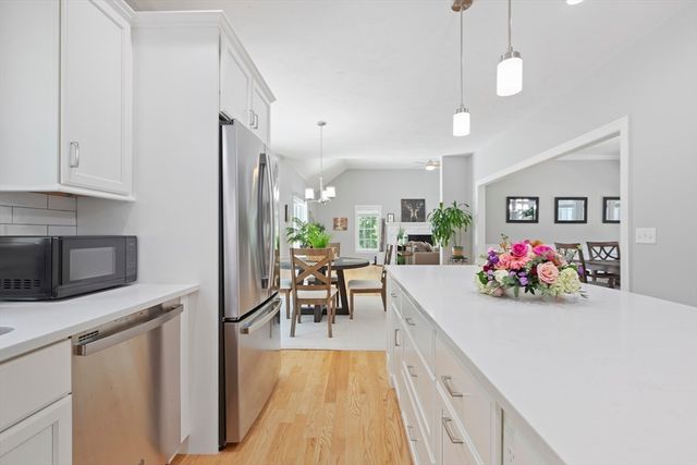 87 Martin Rd, Douglas, MA 01516