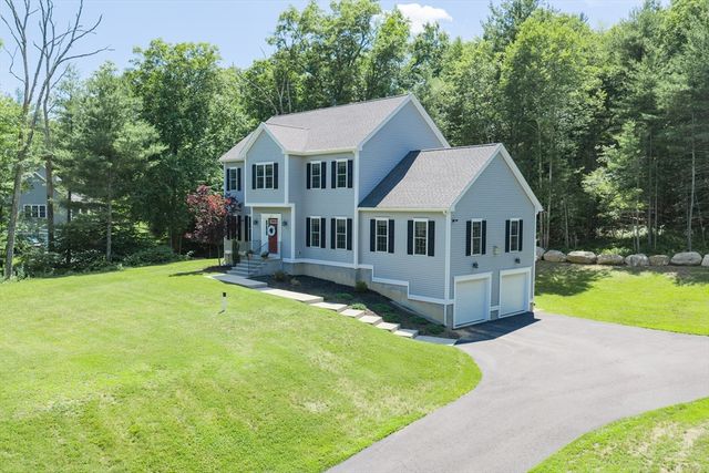 87 Martin Rd, Douglas, MA 01516