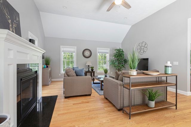 87 Martin Rd, Douglas, MA 01516