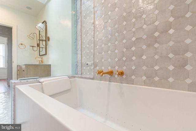 630 KIMBALL ST, Philadelphia, PA 19147