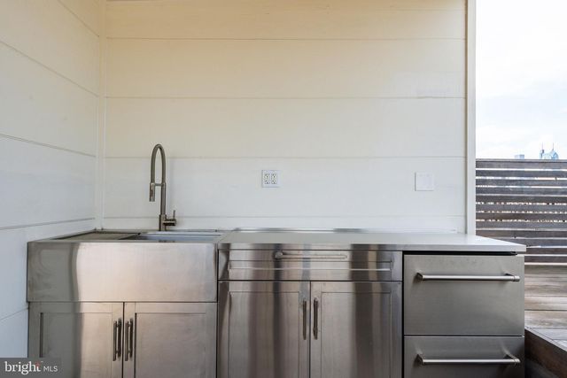 630 KIMBALL ST, Philadelphia, PA 19147