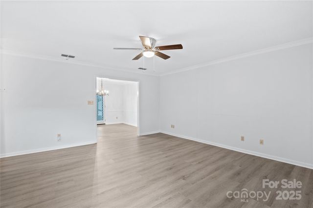 1838 Robinwood Road, Gastonia, NC 28054