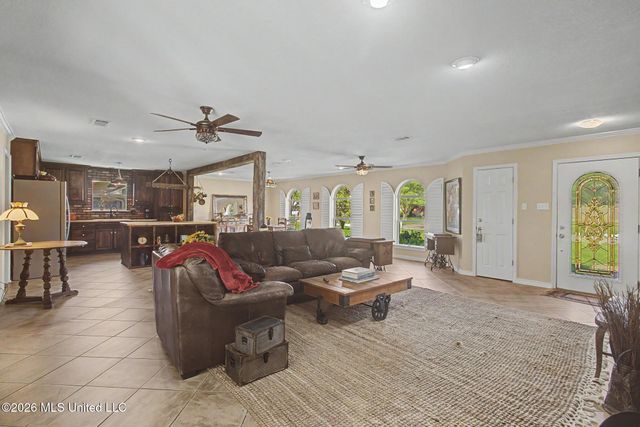 615 N Haven Drive, Biloxi, MS 39532