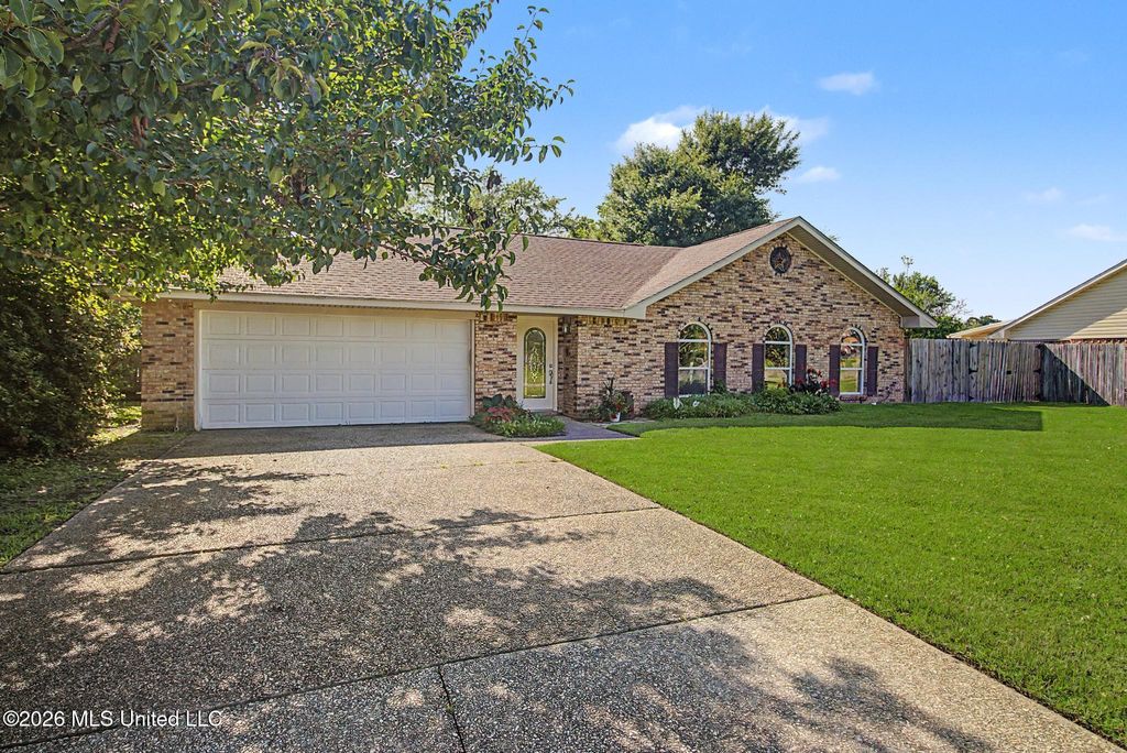 615 N Haven Drive, Biloxi, MS 39532