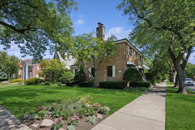 6101 N Knox Avenue, Chicago, IL 60646