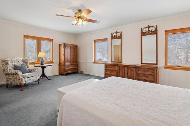 6101 N Knox Avenue, Chicago, IL 60646