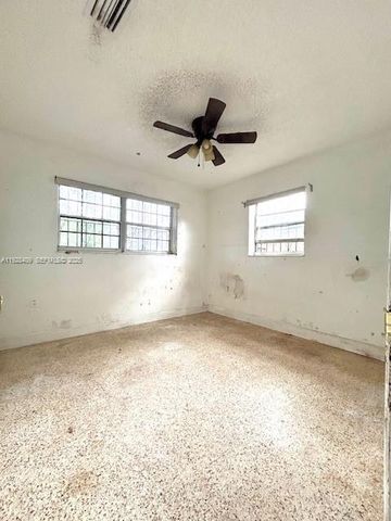 1060 Oriental Blvd, Opa-locka, FL 33054