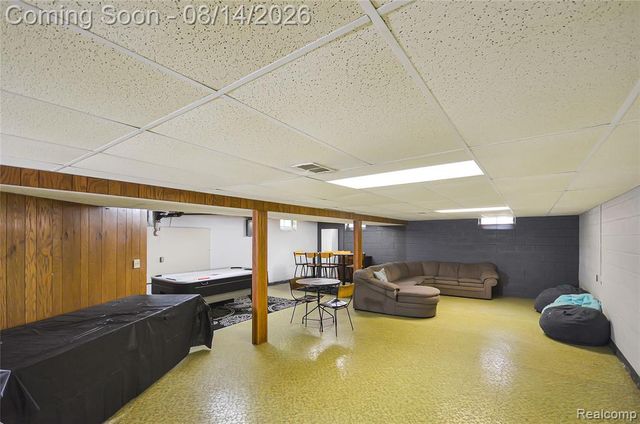 45545 Remer Court, Utica, MI 48317