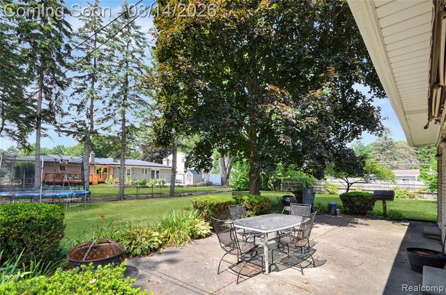 45545 Remer Court, Utica, MI 48317