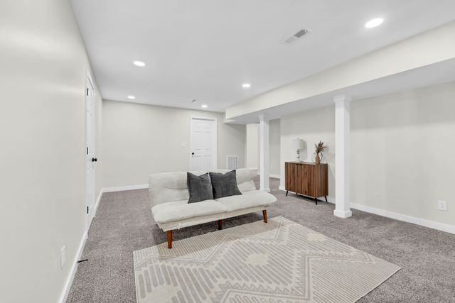 786 Pollard Rd, Clarksville, TN 37042