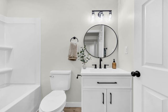 786 Pollard Rd, Clarksville, TN 37042