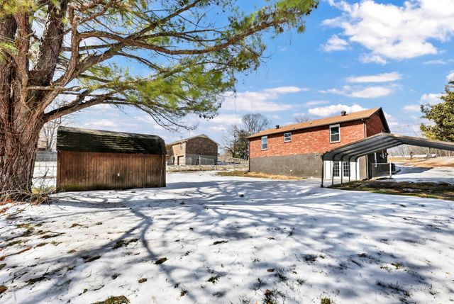 786 Pollard Rd, Clarksville, TN 37042