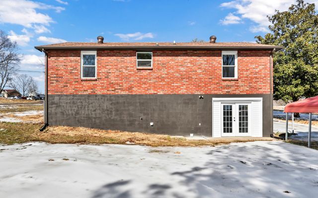 786 Pollard Rd, Clarksville, TN 37042