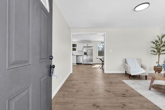 786 Pollard Rd, Clarksville, TN 37042